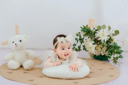 铜陵宝宝呕吐拉肚子怎么办
